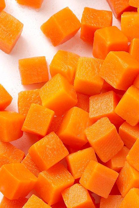 Carrots - Diced 20x20 [x1kg] Bag