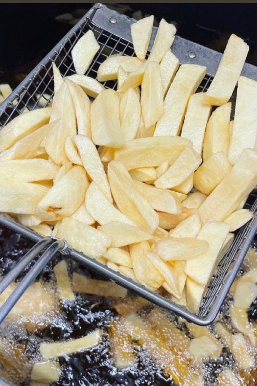 FRESH CUT CHIPS ''SKIN ON'' 15mm (x5kg) BAG ''WILSONS'' - Jackie Leonards